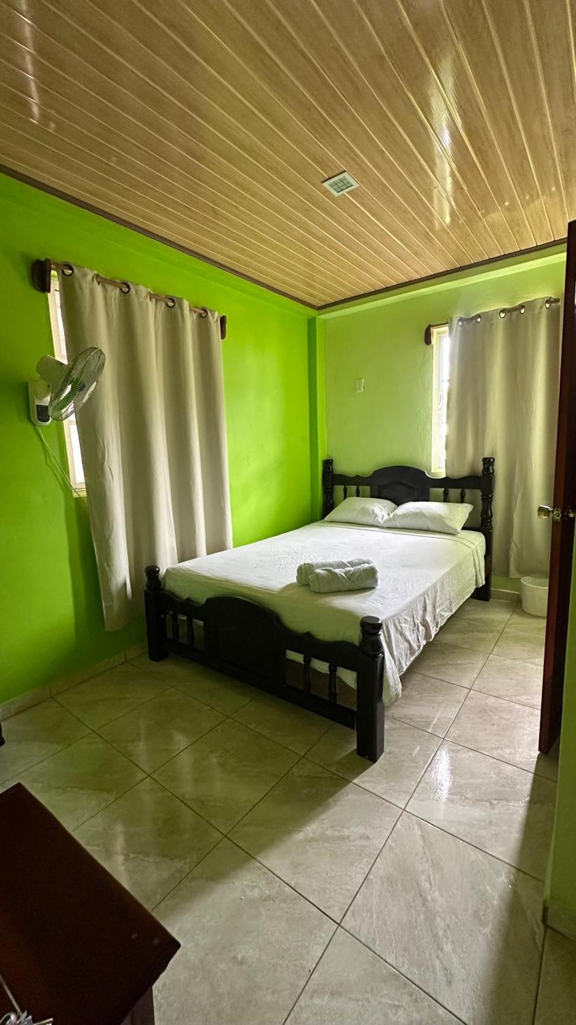 בסטימנטוס Hotel Caribbean View מראה חיצוני תמונה